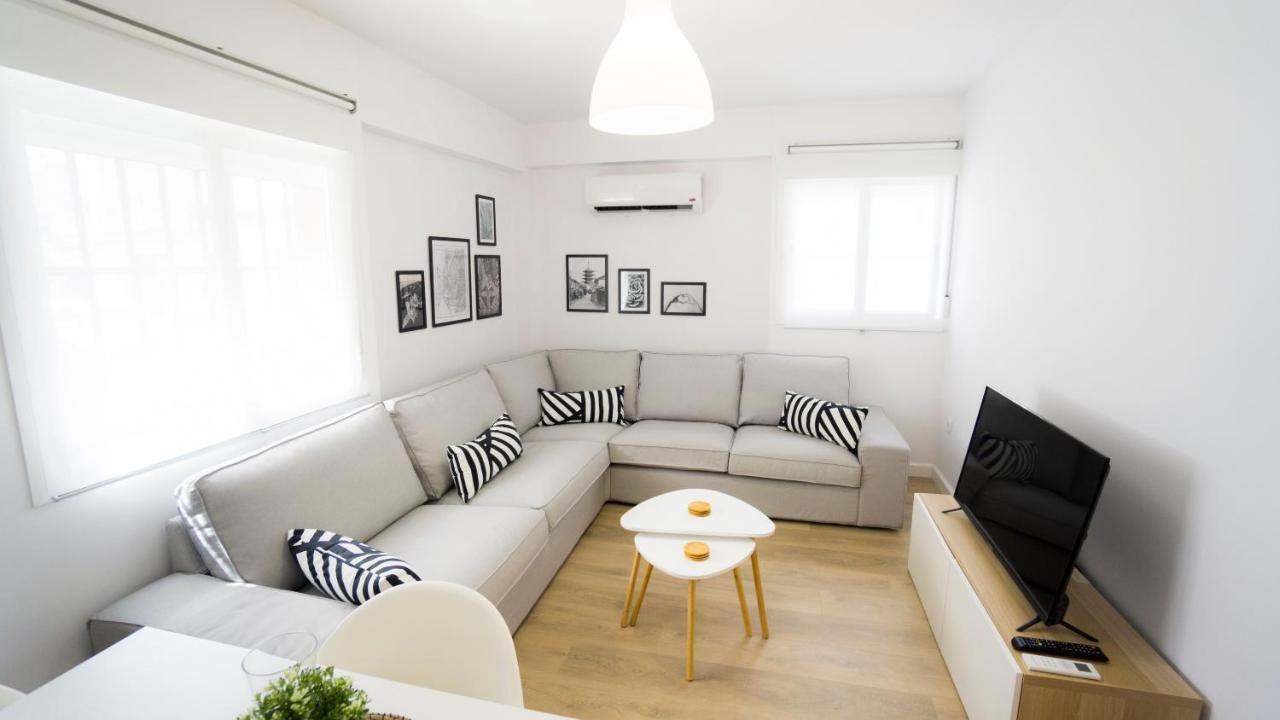 RentalSevilla Elegante y luminoso apartamento en Triana Exterior foto